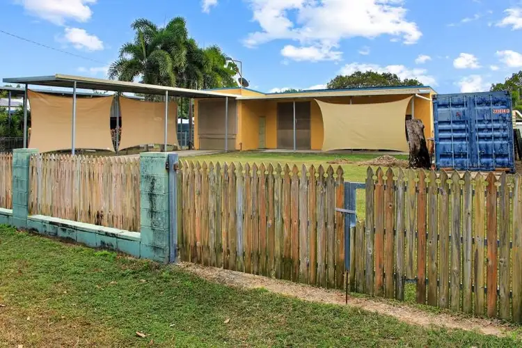 13 Pavia Drive, Nome QLD 4816