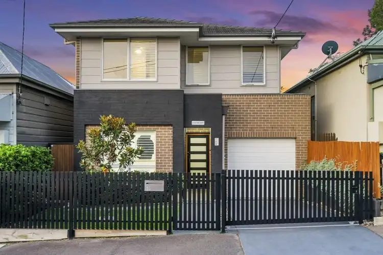 10A Bryant Street, Tighes Hill NSW 2297