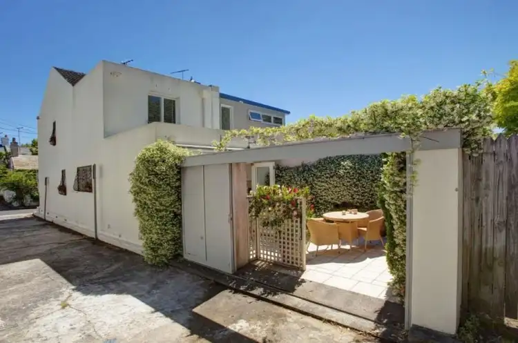 Second view of Homely semi-detached listing, 2 James St, Woollahra NSW 2025