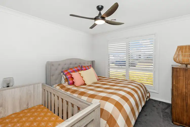 Sixth view of Homely house listing, 19 Valencia Drive, Gobbagombalin NSW 2650