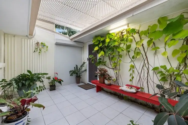 1/73 Burbank Road, Birkdale QLD 4159