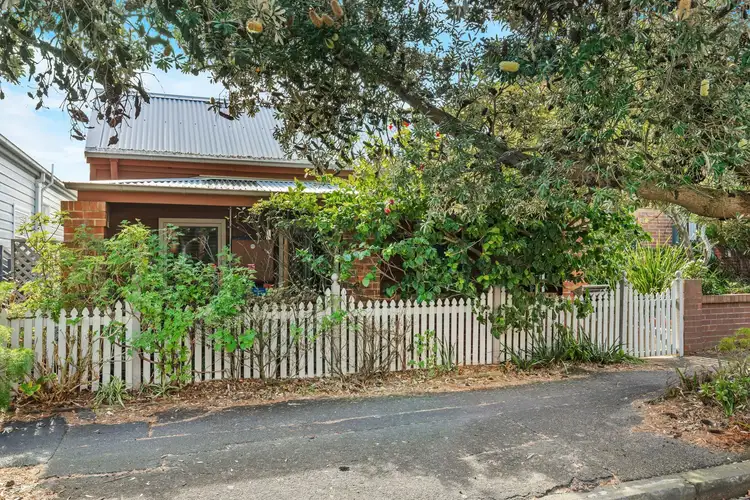 12 Stevenson Place, Newcastle East NSW 2300
