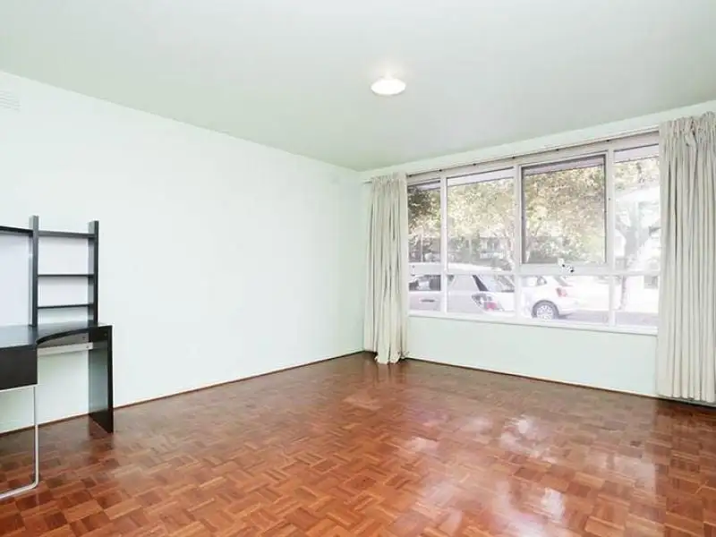 Main view of Homely unit listing, 3/80 Queens Road, Melbourne VIC 3004