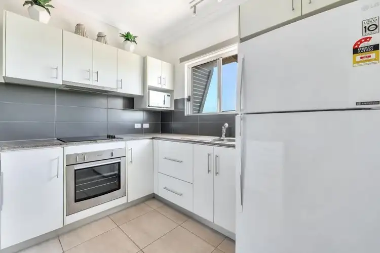 Sixth view of Homely unit listing, 5/7 Manila Place, Woolner NT 820