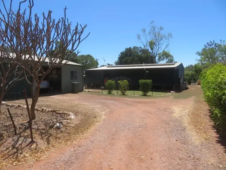 32 Queen Street, Chillagoe QLD 4871