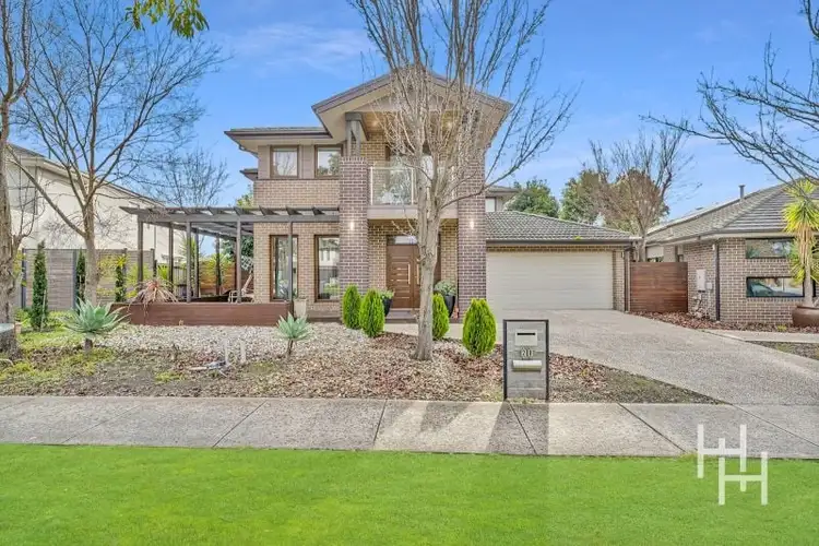 Main view of Homely house listing, 28 Mountainview Boulevard, Cranbourne North VIC 3977