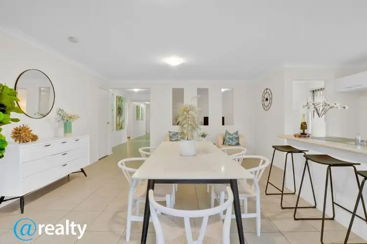 16 Ingleburn Gardens Drive, Bardia NSW 2565