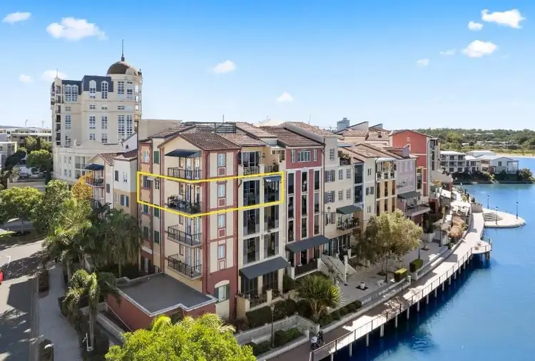 28/3030 The Boulevard, Carrara QLD 4211