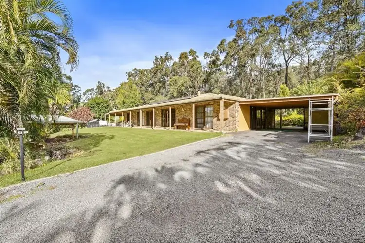 Second view of Homely house listing, 8 Kingsway Drive, Molendinar QLD 4214