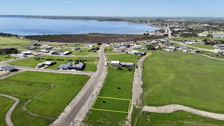 22 Gibson Way, Streaky Bay SA 5680