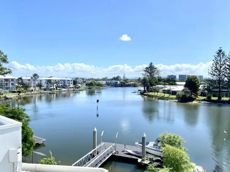 24/52 Back Street, Biggera Waters QLD 4216