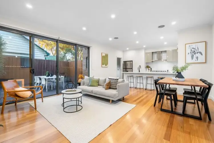 1/127 Wantirna Road, Ringwood VIC 3134