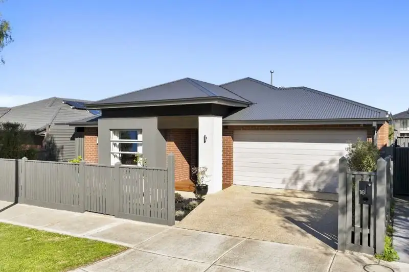 Main view of Homely house listing, 16 Cuttlefish Circuit, Tarneit VIC 3029