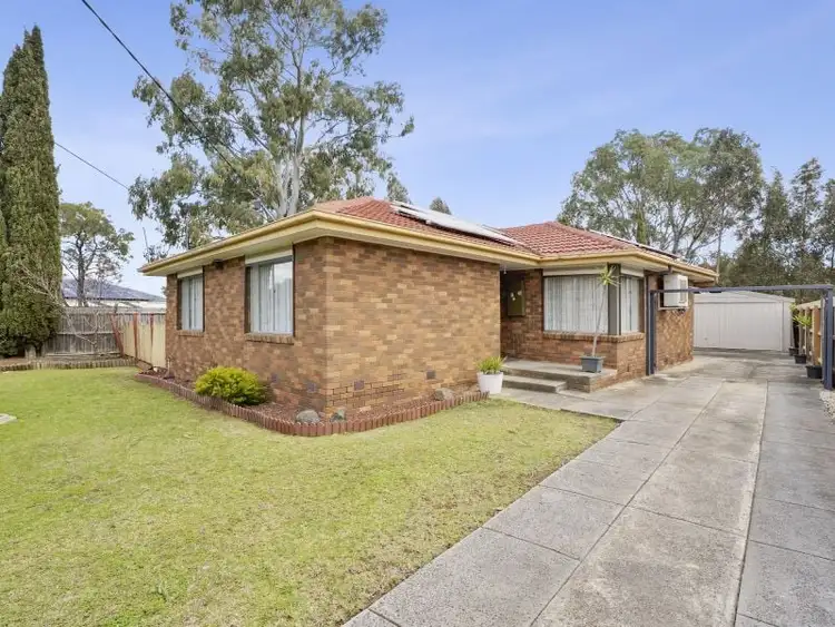 15 Woodland Drive, Albanvale VIC 3021