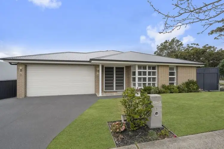 1 Rosemeadow Drive, Gwandalan NSW 2259