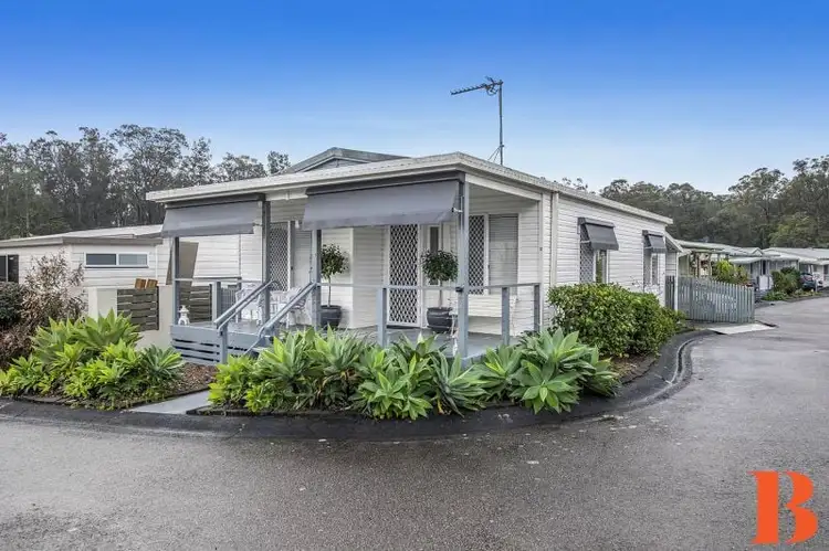 12 Sixth Avenue, Green Point NSW 2251