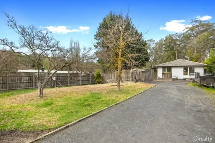 4 Merlin Street, Chum Creek VIC 3777