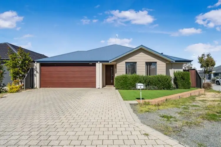 4 Brigalow Street, Banksia Grove WA 6031