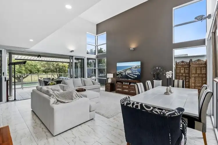 837 Legend Trail, Robina QLD 4226