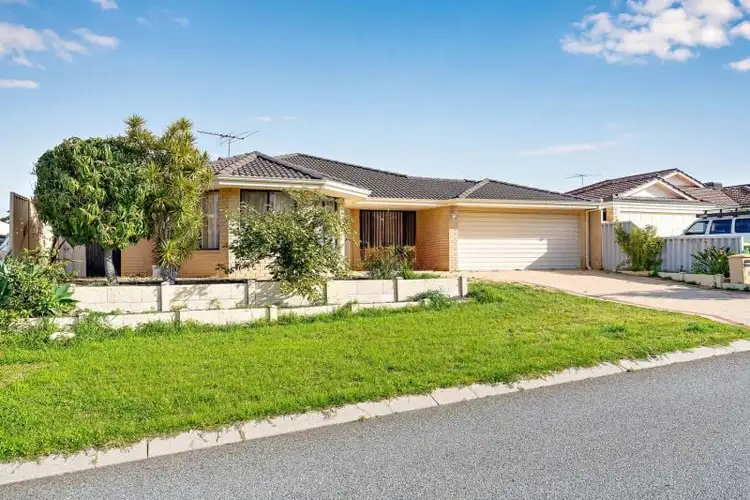 Second view of Homely house listing, 21 Cincotta Loop, Beeliar WA 6164