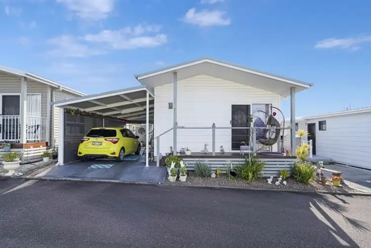 165/2 Mulloway Road, Chain Valley Bay NSW 2259
