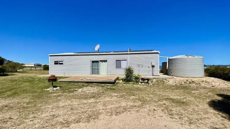 Fifth view of Homely house listing, 2 Meeinderry Drive, Perlubie SA 5680