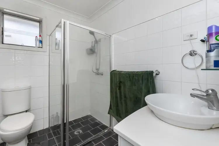 Seventh view of Homely unit listing, 2/22 West Parade, Wagga Wagga NSW 2650