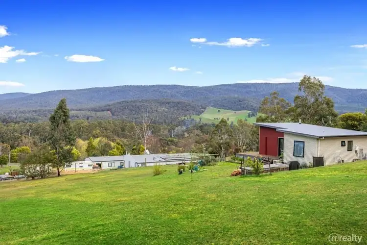 16 Ismay Wynd, Buxton VIC 3711