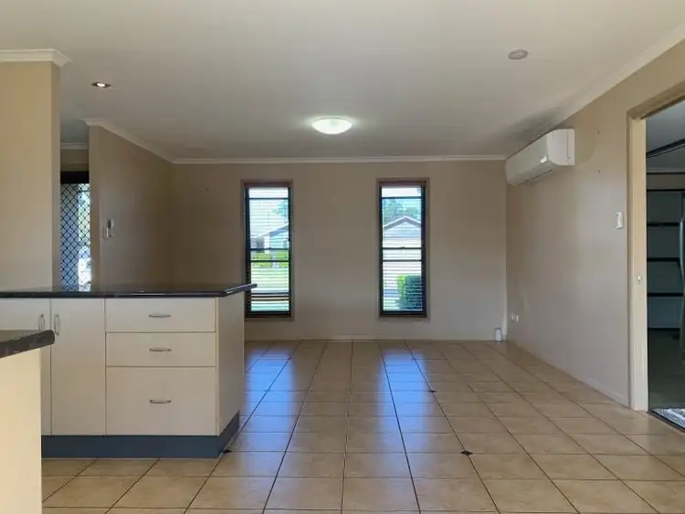 Sixth view of Homely unit listing, 2/5 Brokenwood Street, Emerald QLD 4720