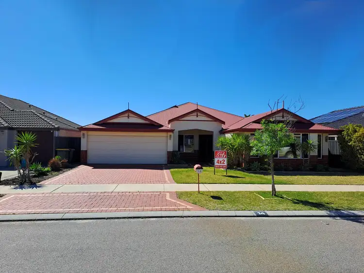 14 Dromedary Crescent, Aveley WA 6069