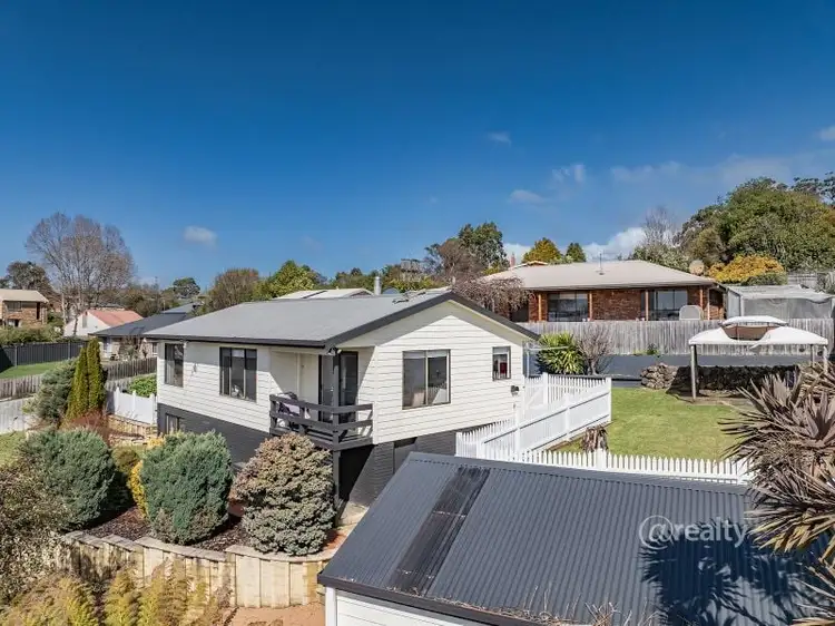 11 Sunset Lane, Penguin TAS 7316