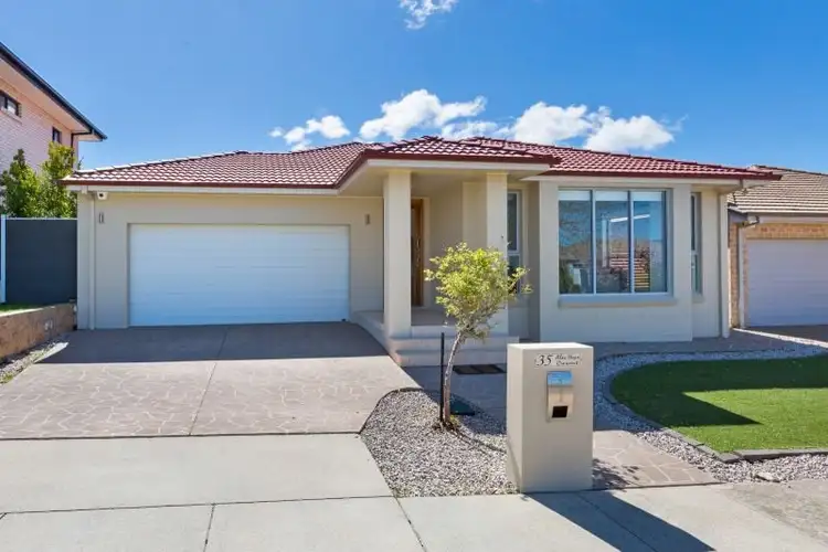 35 Alec Hope Crescent, Franklin ACT 2913