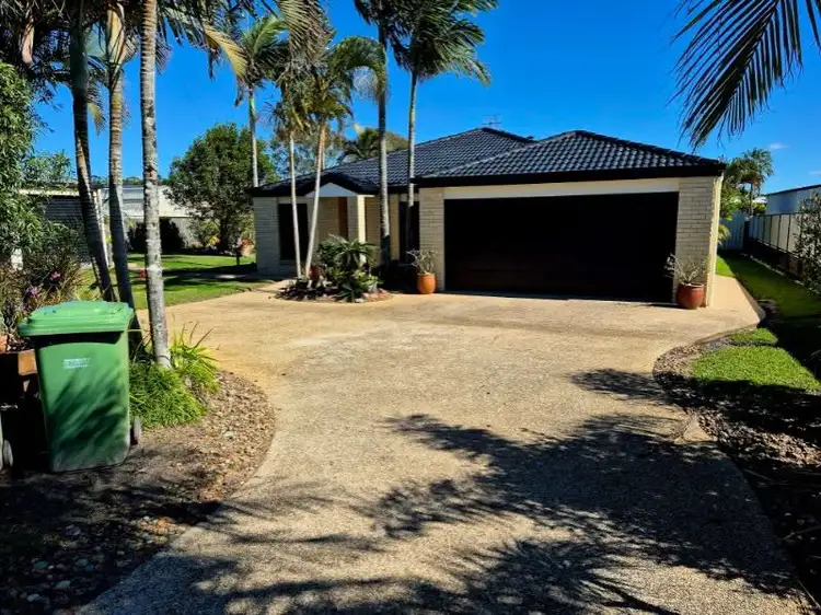 23 Canberra Avenue, Cooloola Cove QLD 4580