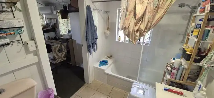 Seventh view of Homely block of units listing, 10 Cran Street, Maryborough QLD 4650