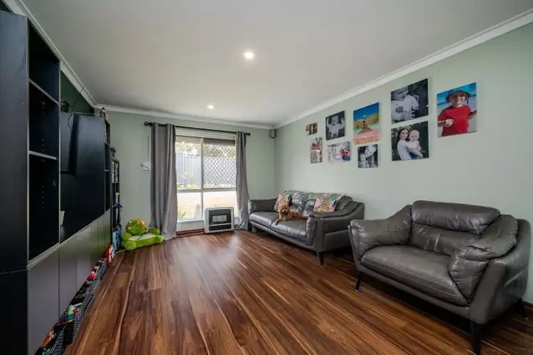 Sixth view of Homely semi-detached listing, 33B Myles Road, Swan View WA 6056