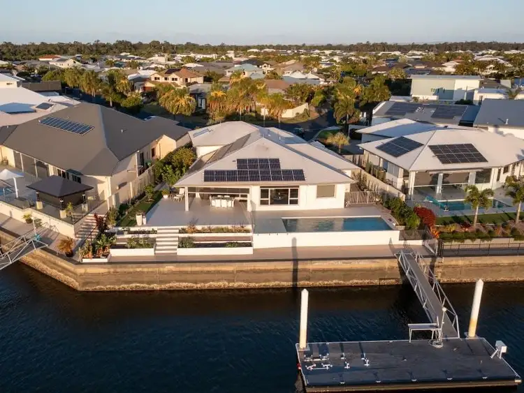 48 Raptor Parade, Banksia Beach QLD 4507