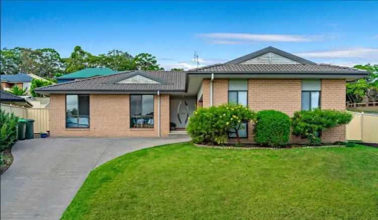 2 Parlah Close, Mount Hutton NSW 2290
