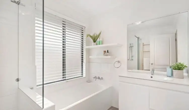 Third view of Homely house listing, 2 Parlah Close, Mount Hutton NSW 2290