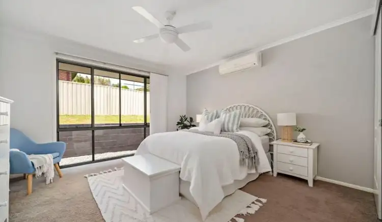 Fifth view of Homely house listing, 2 Parlah Close, Mount Hutton NSW 2290