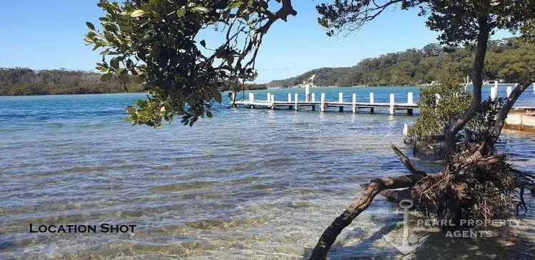 15 Ellmoos Avenue, Sussex Inlet NSW 2540