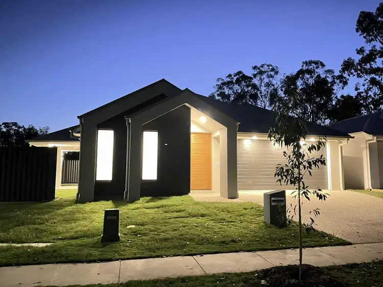 98 Loupos Street, Pallara QLD 4110