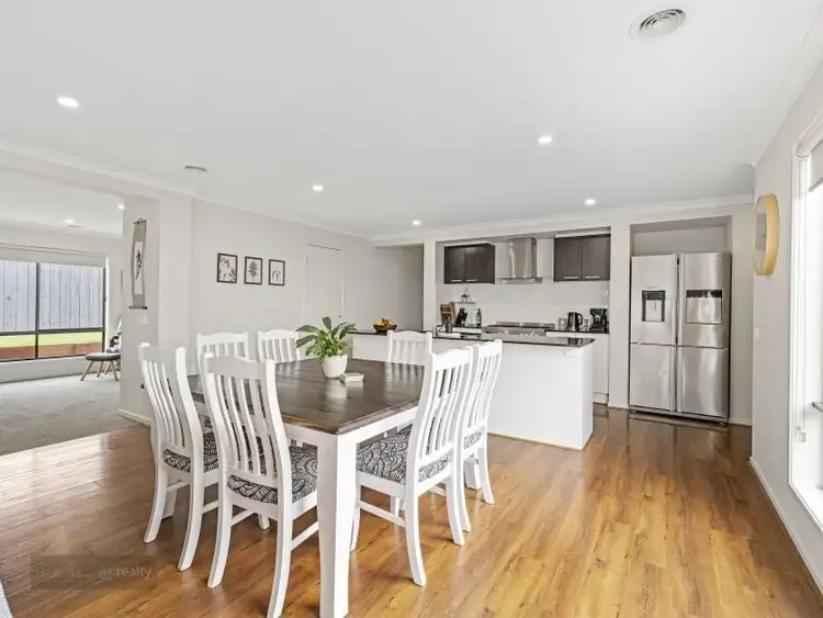 Sixth view of Homely house listing, 6 Sadies Way, Leongatha VIC 3953