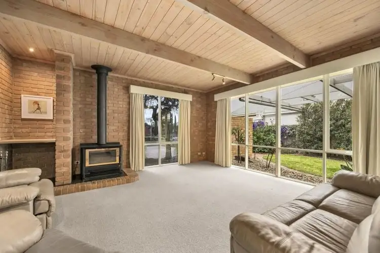 Fifth view of Homely house listing, 10 Delta Court, Werribee VIC 3030