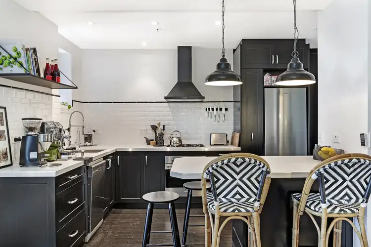 Third view of Homely apartment listing, 19/4 Ward Avenue, Potts Point NSW 2011
