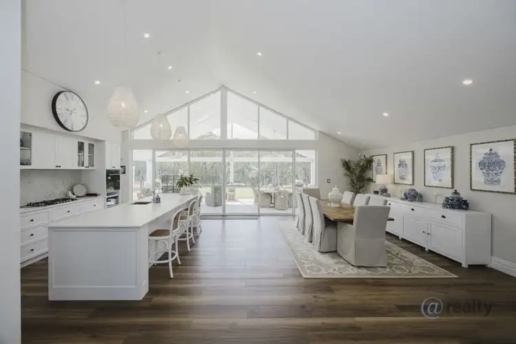 7 Observation Circle