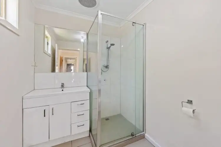 Seventh view of Homely house listing, 39 Erica Avenue, St Albans VIC 3021