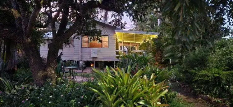 8 Eleventh Avenue, Scottville QLD 4804