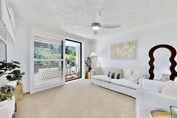 217 - 219 Scarborough Street