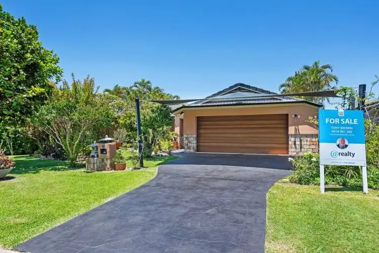 19 Maidenhead Court, Oxenford QLD 4210