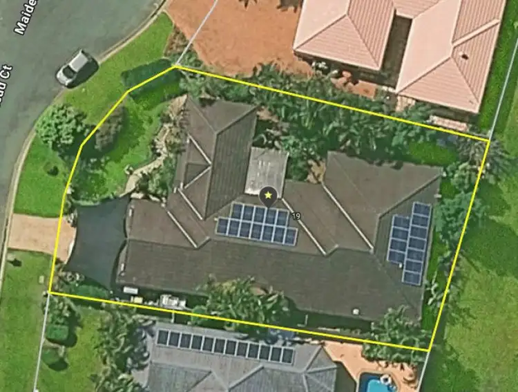 19 Maidenhead Court, Oxenford QLD 4210